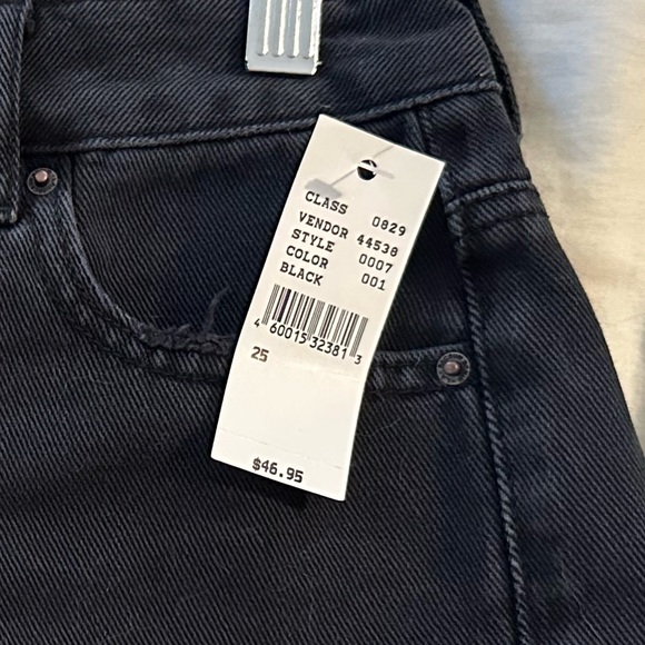 NWT Black Pacsun Denim Shorts - Picture 2 of 2